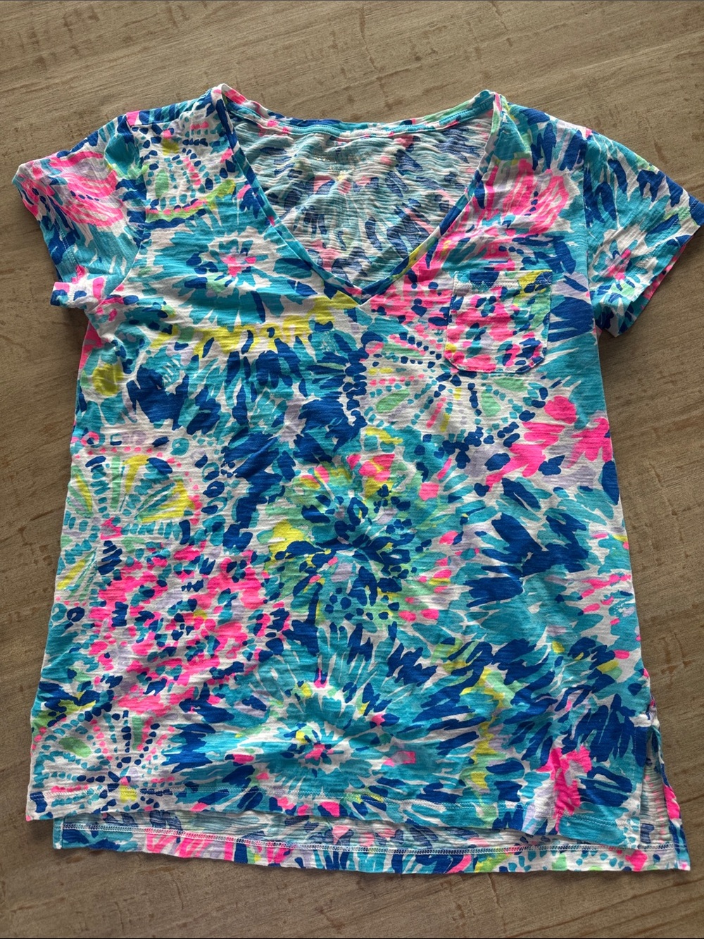 Lilly Pulitzer V-Neck Floral Tee - Blue, Pink & Turquoise
